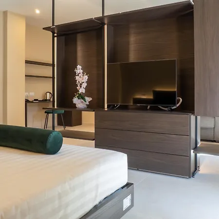 Hotel N42 3*